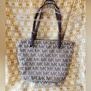 Michael Kors Tote